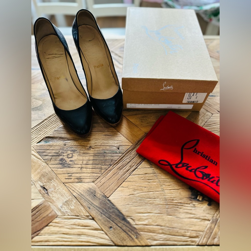 The show that launched the Loubies! Size 8.5